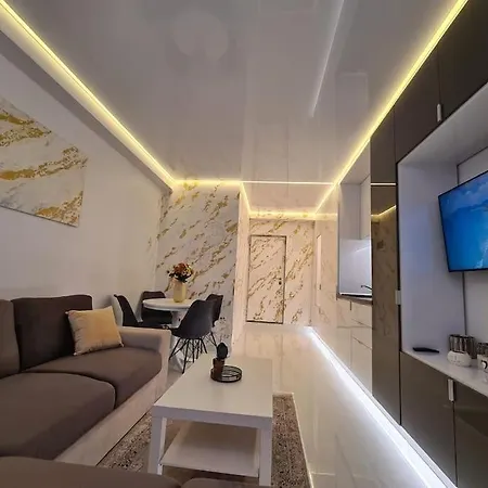 Luxury Studio By The * Konstanca